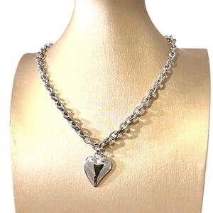 Silver Heart Pendant Chain Necklace 17”-19 3/4”
